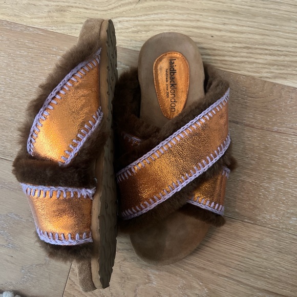 Amazing sandals - Picture 2 of 6